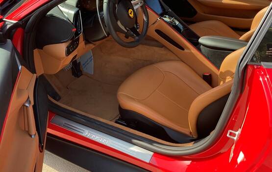 Ferrari Roma rental in Dubai - CarHire24